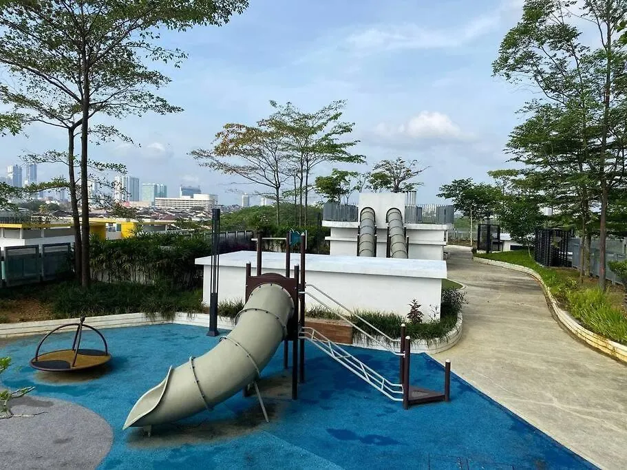 Southkey/Midvalley A25-Highfloor Mahjong@Johor Bahru Apartment